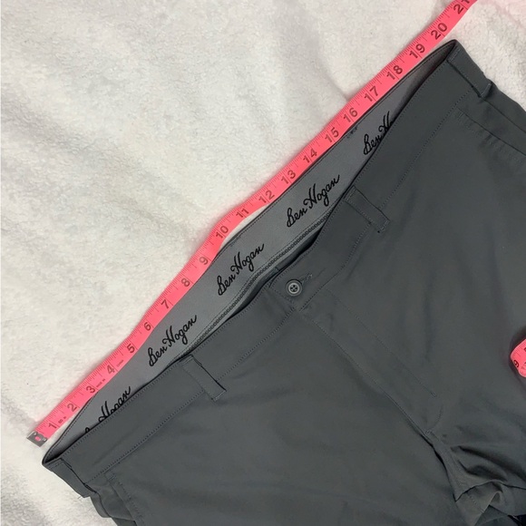 Ben Hogan EUC Dark Gray Comfort Waist Shorts size 40 - Picture 2 of 8